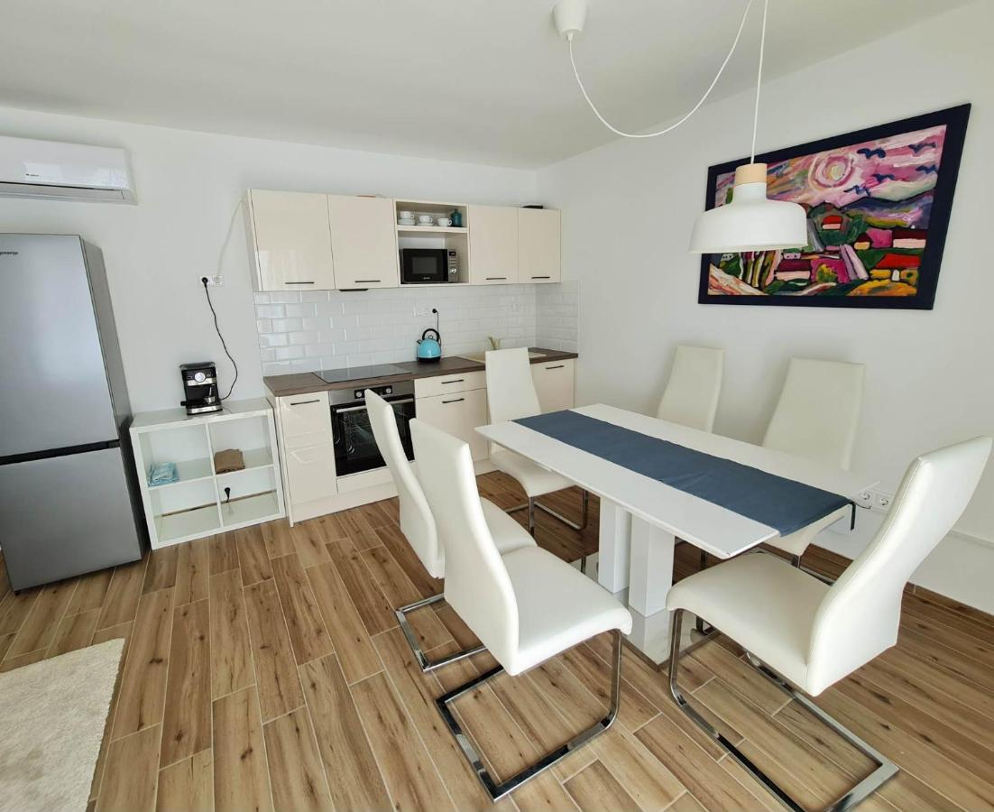 Szondi Corner Apartman Budapest Ngoại thất bức ảnh