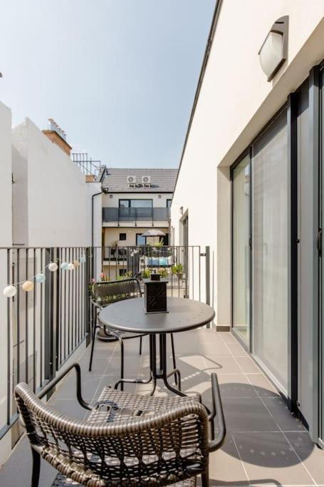 Szondi Corner Apartman Budapest Ngoại thất bức ảnh
